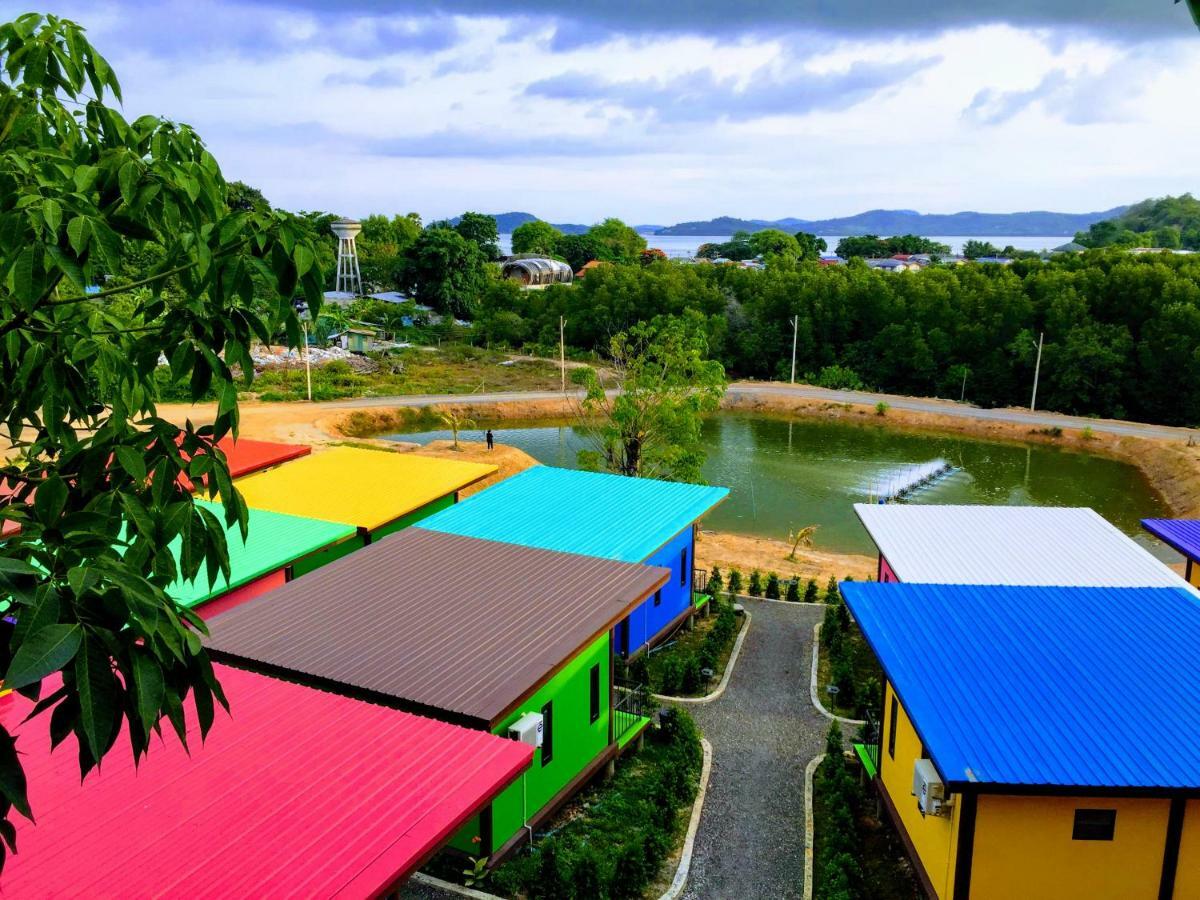 Hotel T-House@Siray Phuket Esterno foto